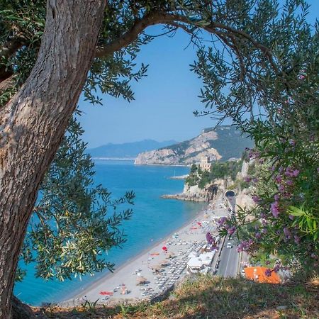 Locanda Marita Finale Ligure Exteriör bild